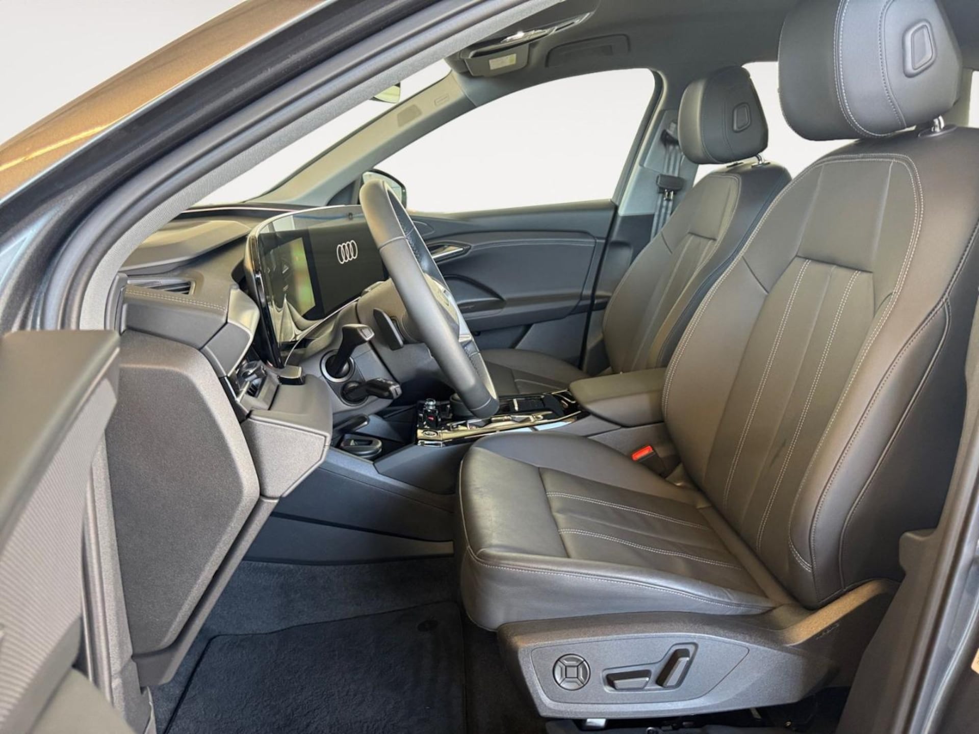 Audi Q6 SUV e-tron