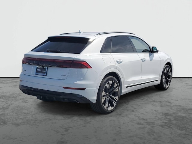 2026 Audi Q8