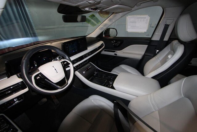 2025 Lincoln Aviator