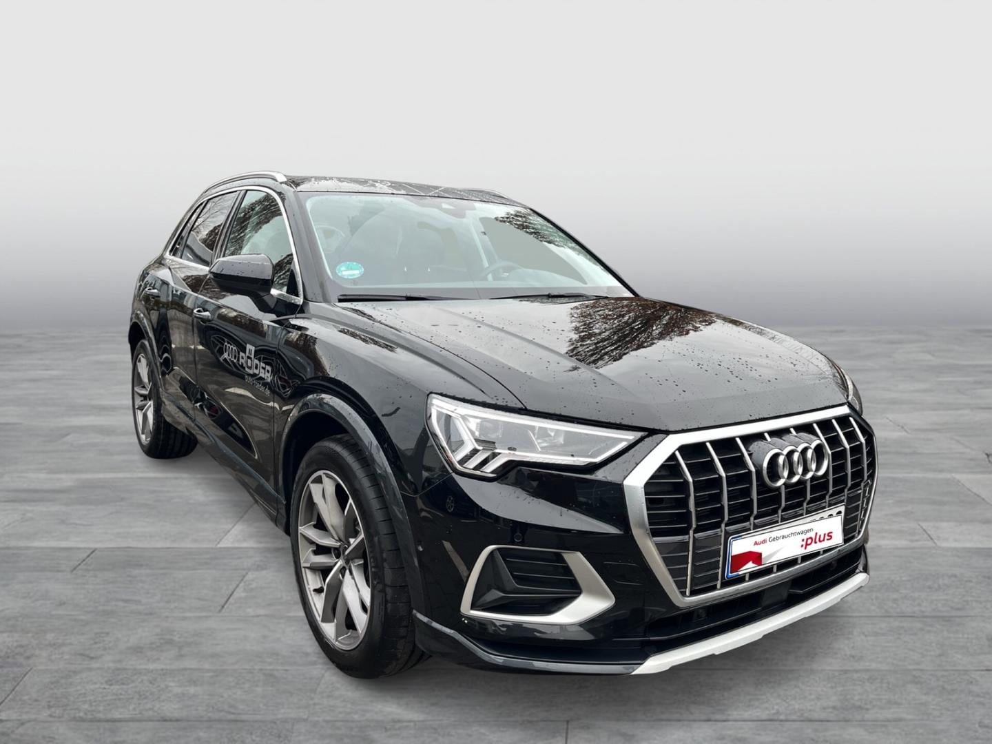 Bild über Audi Q3 TFSI 110 kW S tronic - für weitere Informationen kontaktieren Sie den Audi Partner