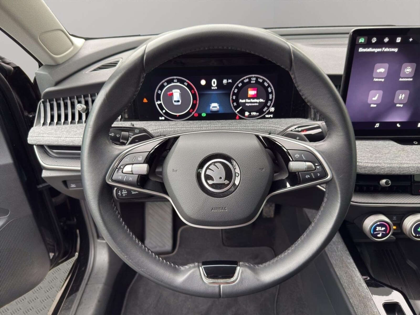 Škoda Superb Combi – Bild 10
