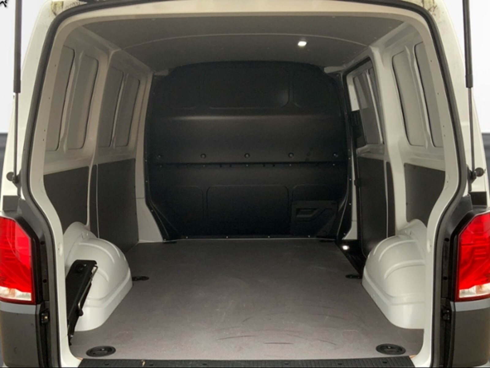 Volkswagen T6.1 Transporter Kasten kurzer Radstand – Bild 9