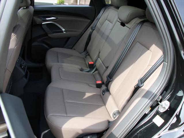 2025 AUDI Q5 - Image 13