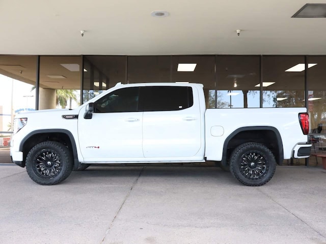 2023 GMC Sierra