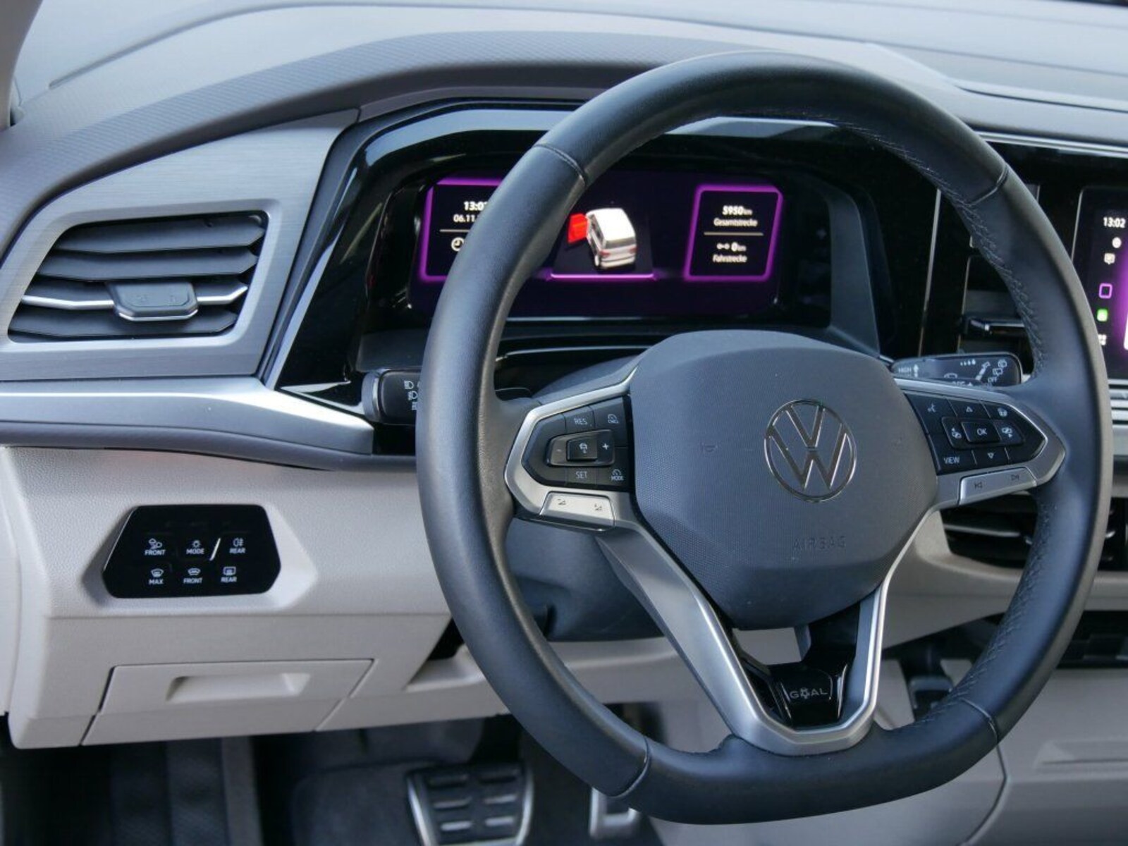 Volkswagen Multivan Langversion – Bild 11