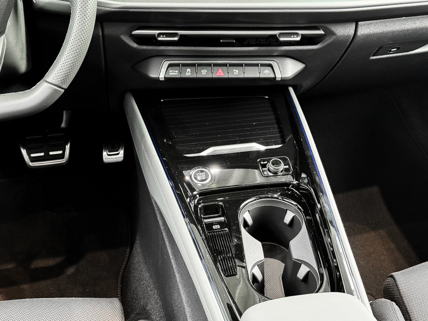 Bild über Audi Q3 SUV e-hybrid e-hybrid 200 kW S tronic - für weitere Informationen kontaktieren Sie den Audi Partner