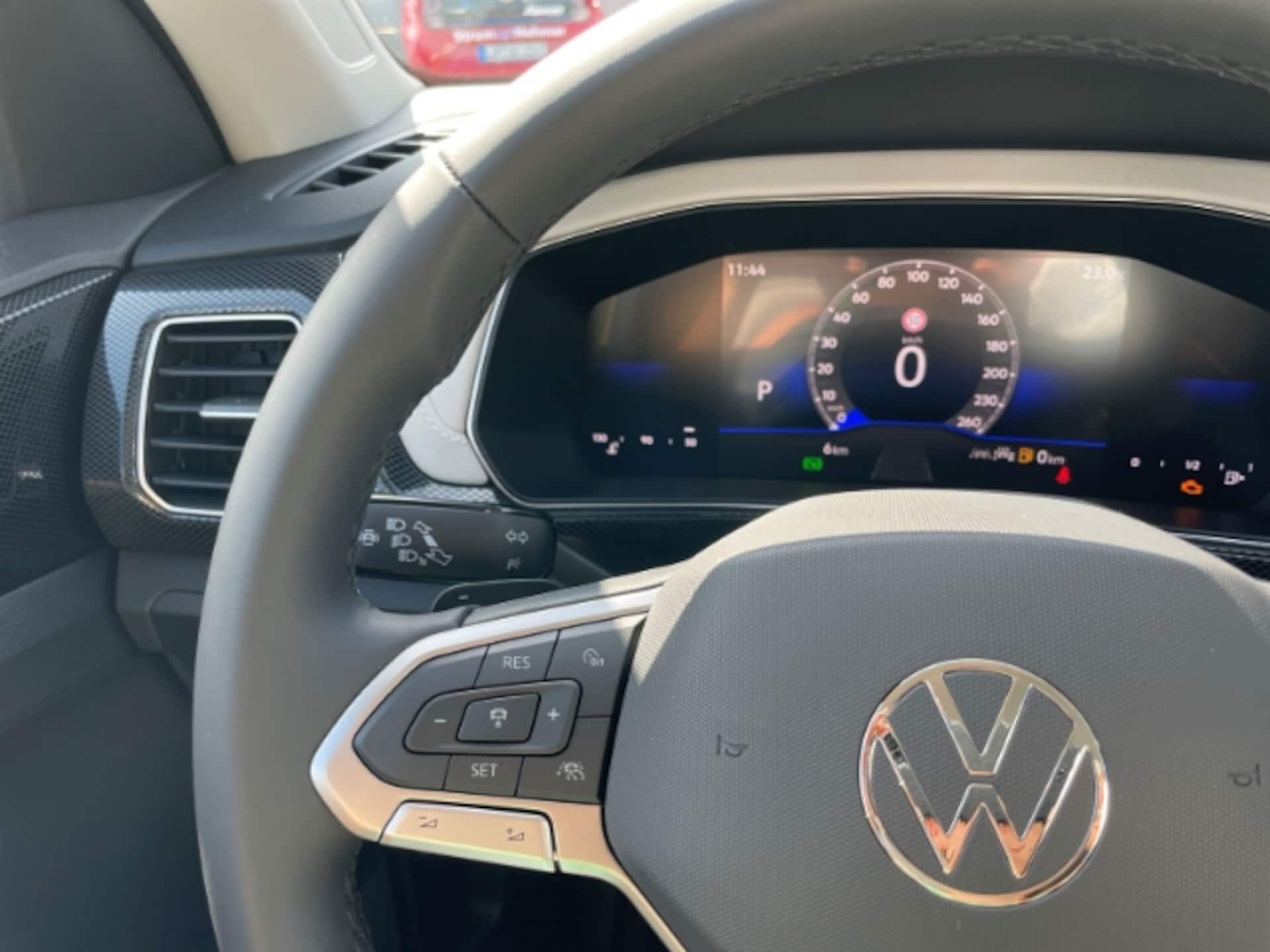 Volkswagen T-Cross Style