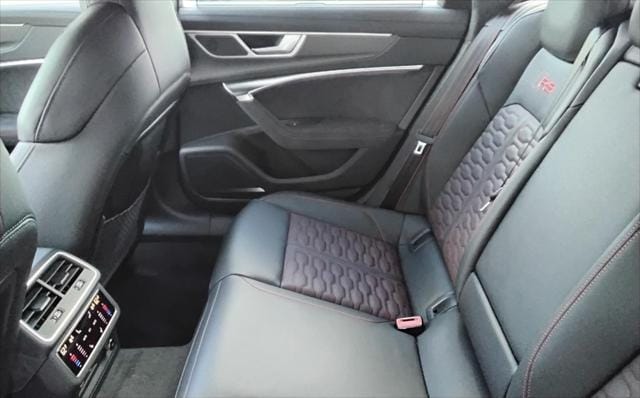 2026 Audi RS 6 Avant Base - Photo 18