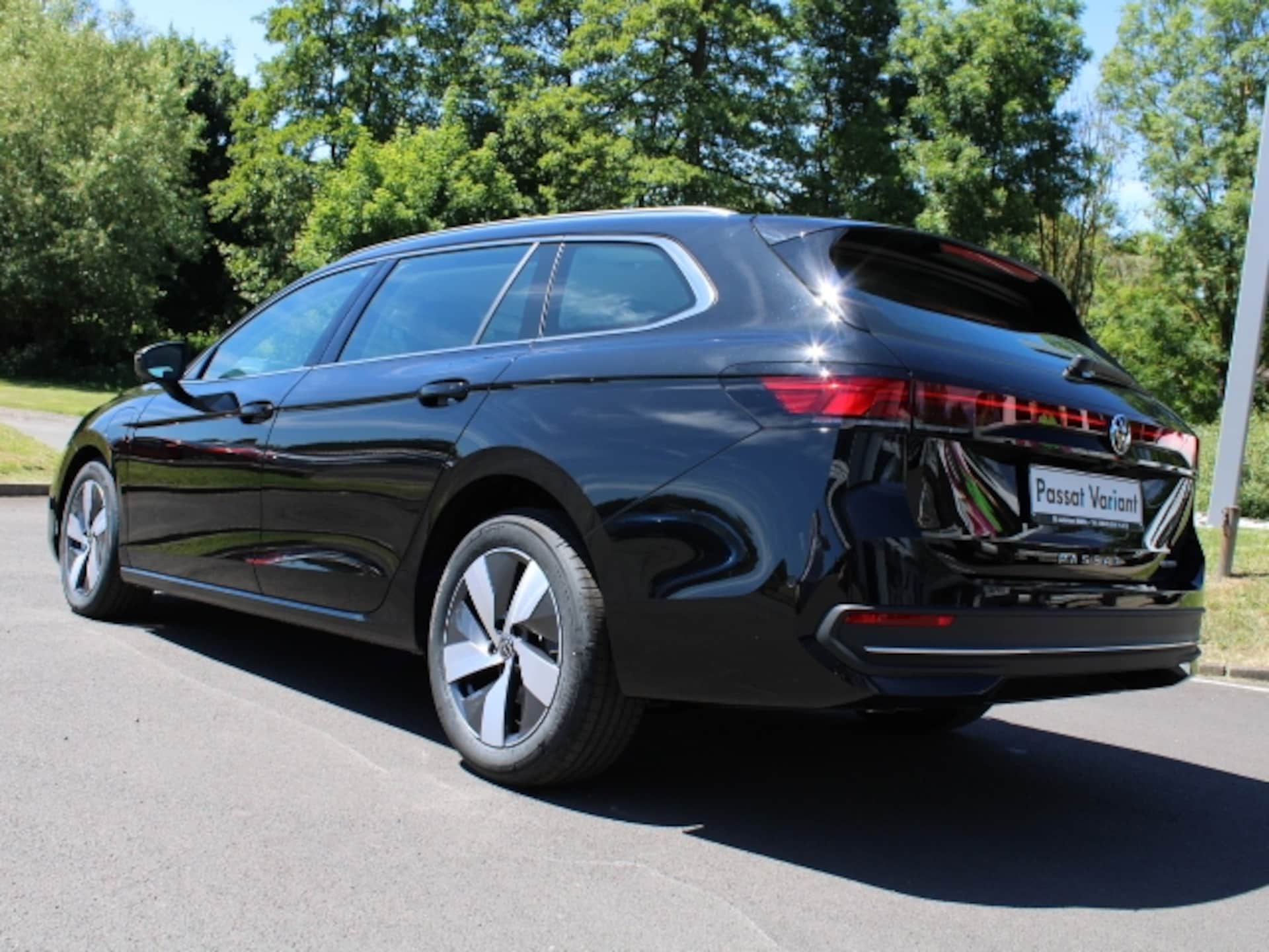 Volkswagen Passat Business
