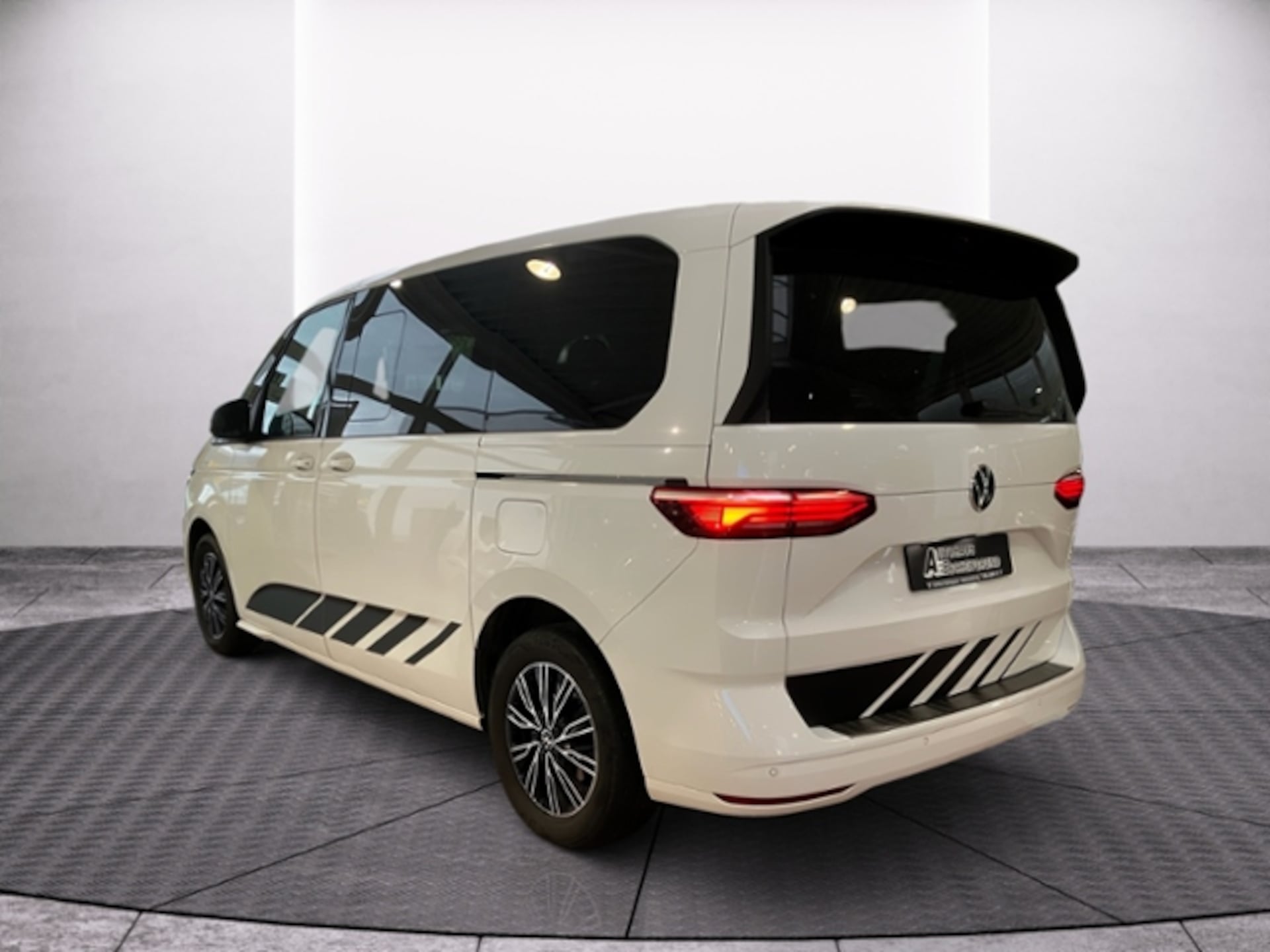 Volkswagen Multivan Basis-Modell