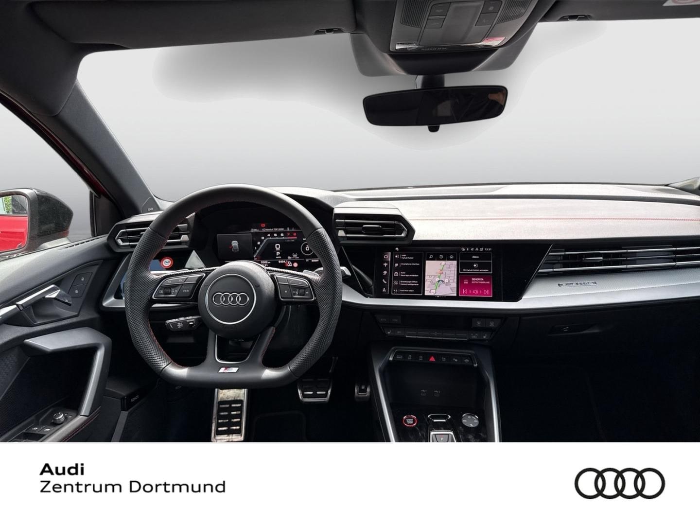 Bild über Audi S3 Sportback TFSI quattro S tronic - für weitere Informationen kontaktieren Sie den Audi Partner
