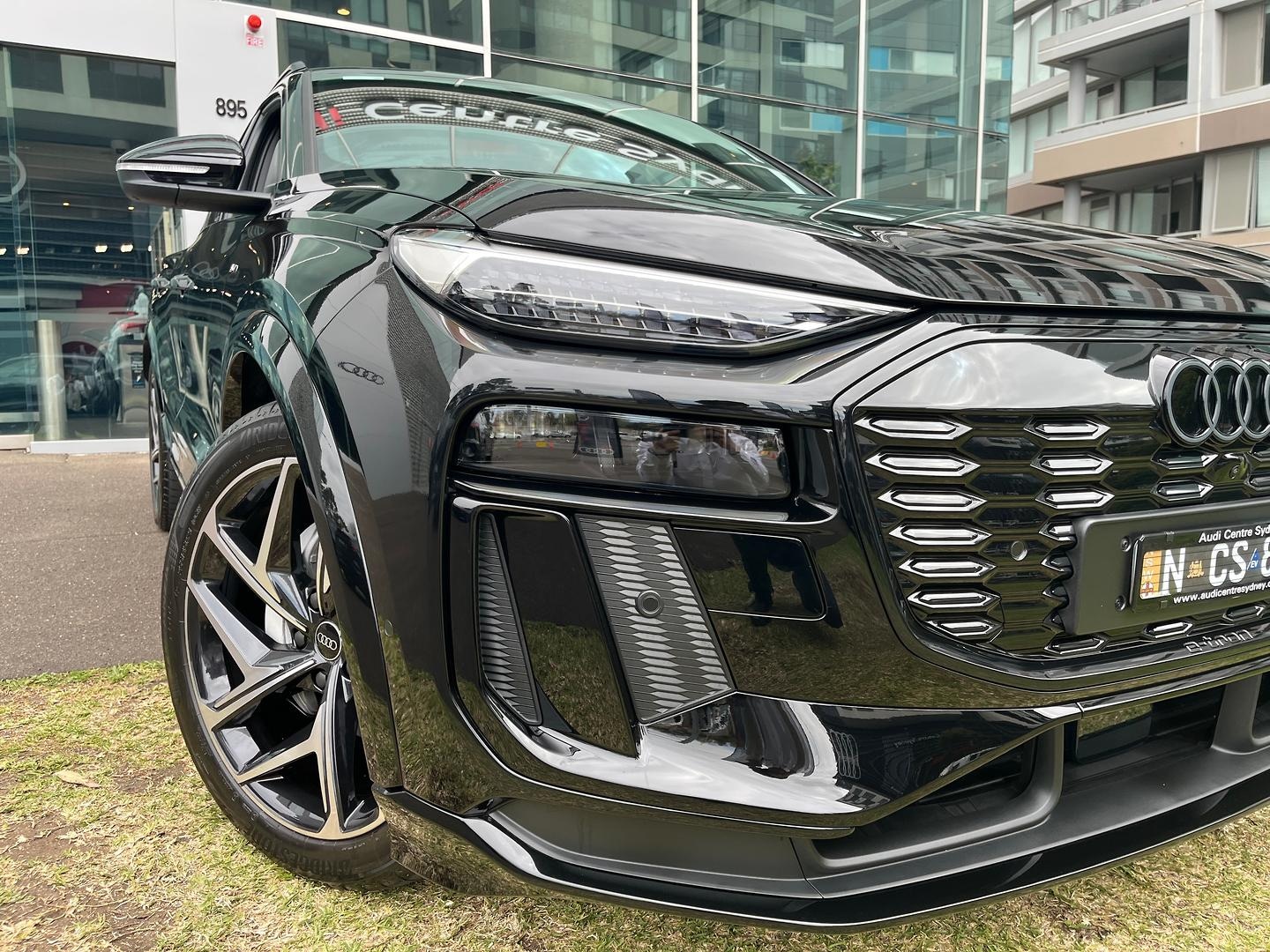 Image about Audi Q6 Sportback e-tron e-tron quattro