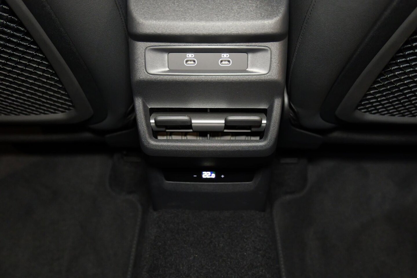Image about Audi Q3 SUV TFSI 110 kW launch edition