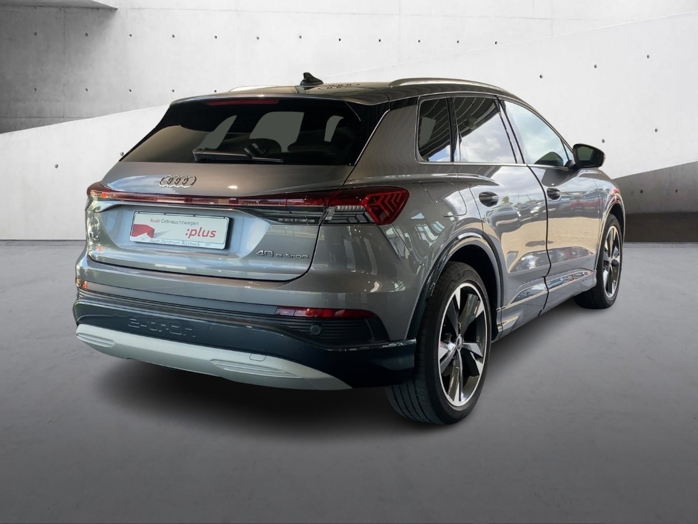 Bild über Audi Q4 e-tron 40 e-tron - für weitere Informationen kontaktieren Sie den Audi Partner