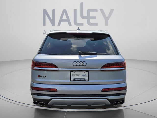 2022 Audi SQ7