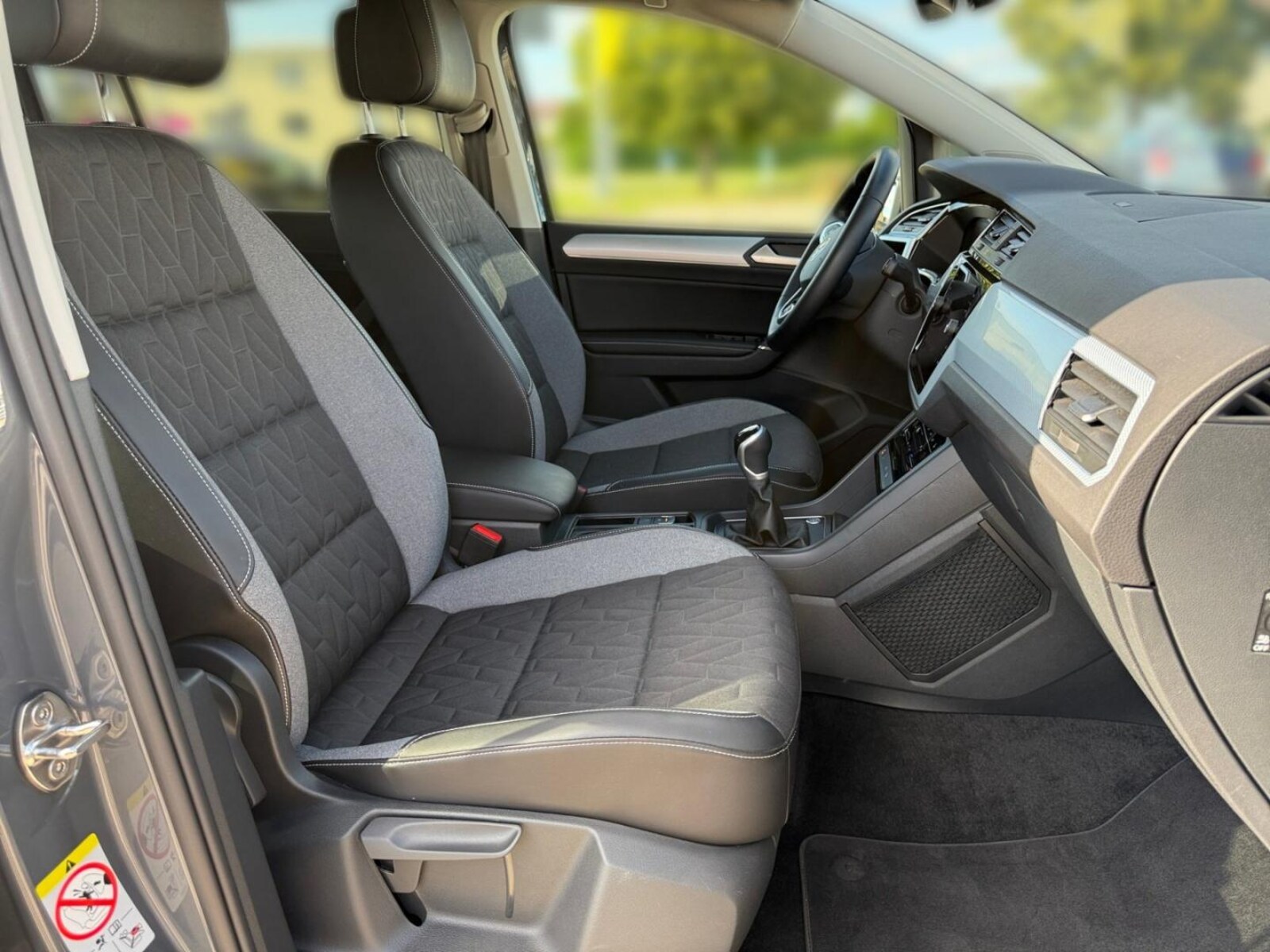 Volkswagen Touran – Bild 10