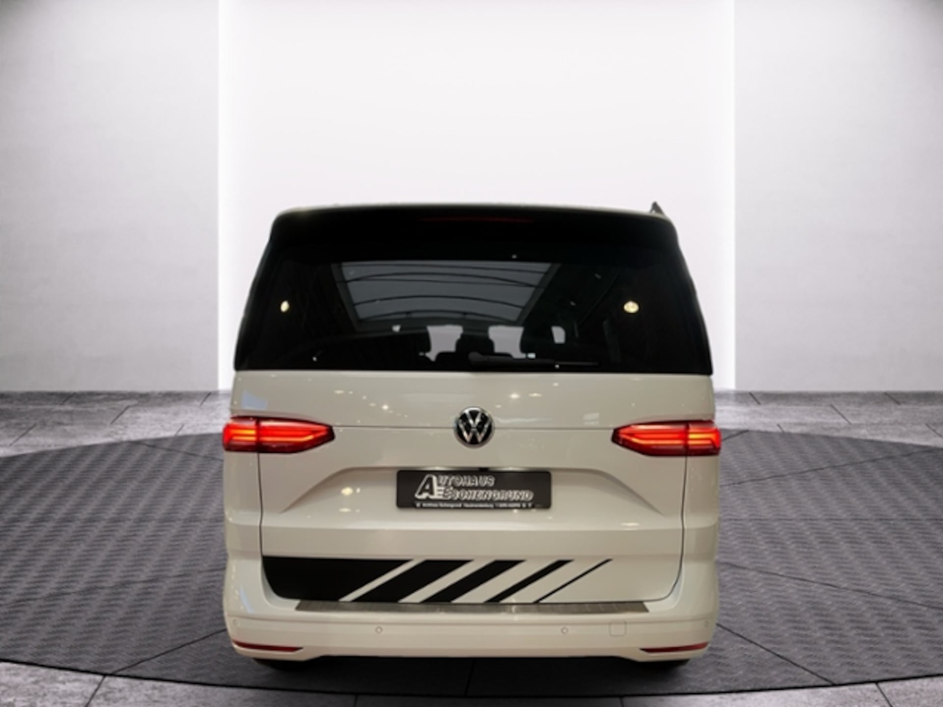 Volkswagen Multivan Basis-Modell