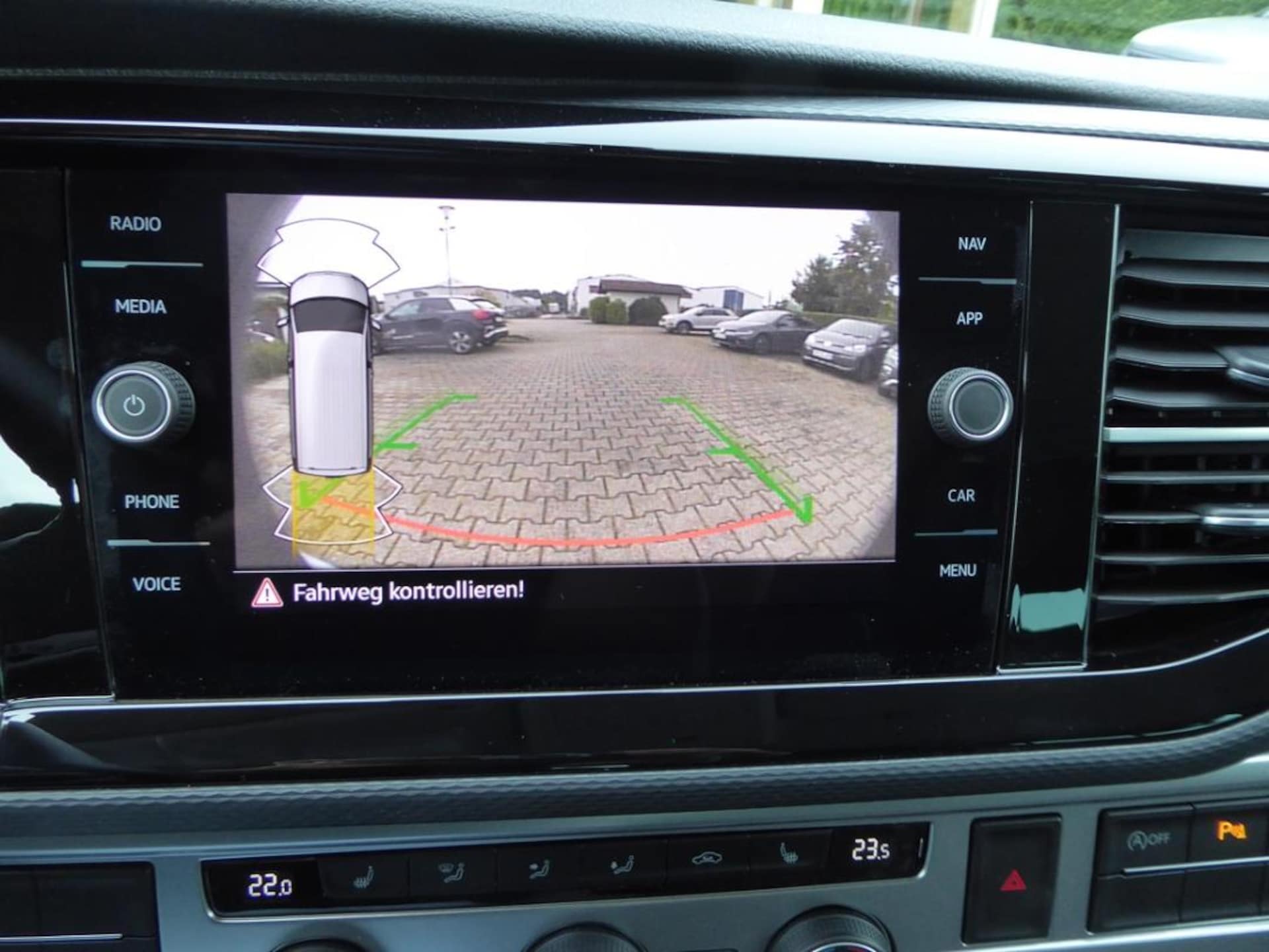Volkswagen T6.1 Caravelle kurzer Radstand Trendline