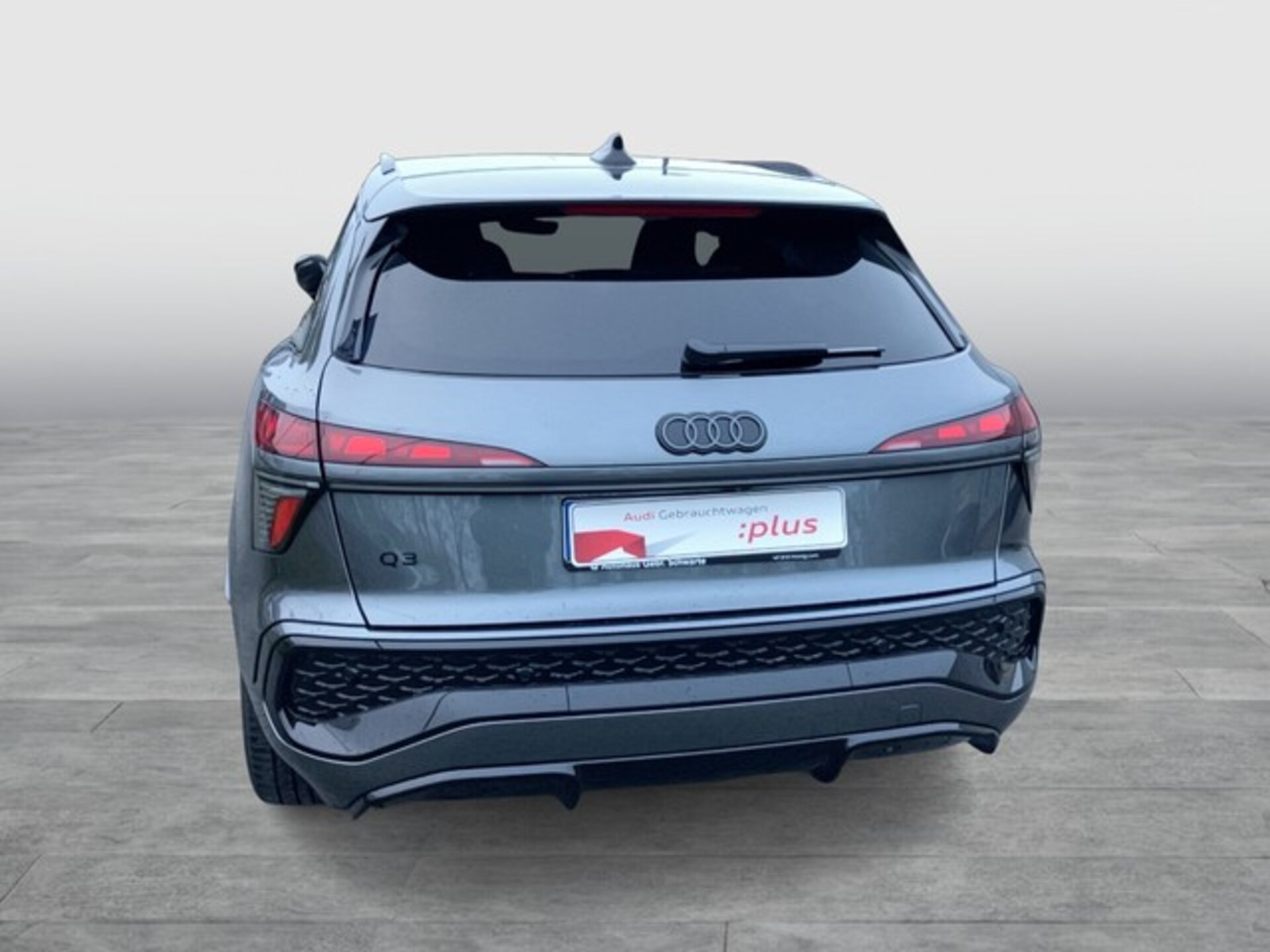 Audi Q3 SUV e-hybrid