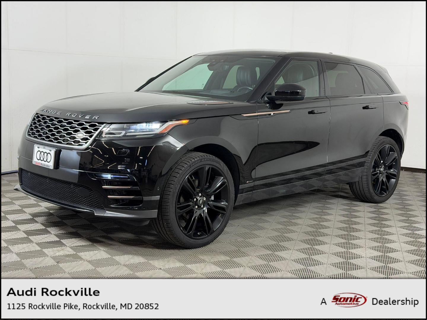 2018 Land Rover Range Rover Velar R-Dynamic HSE Si4's photo