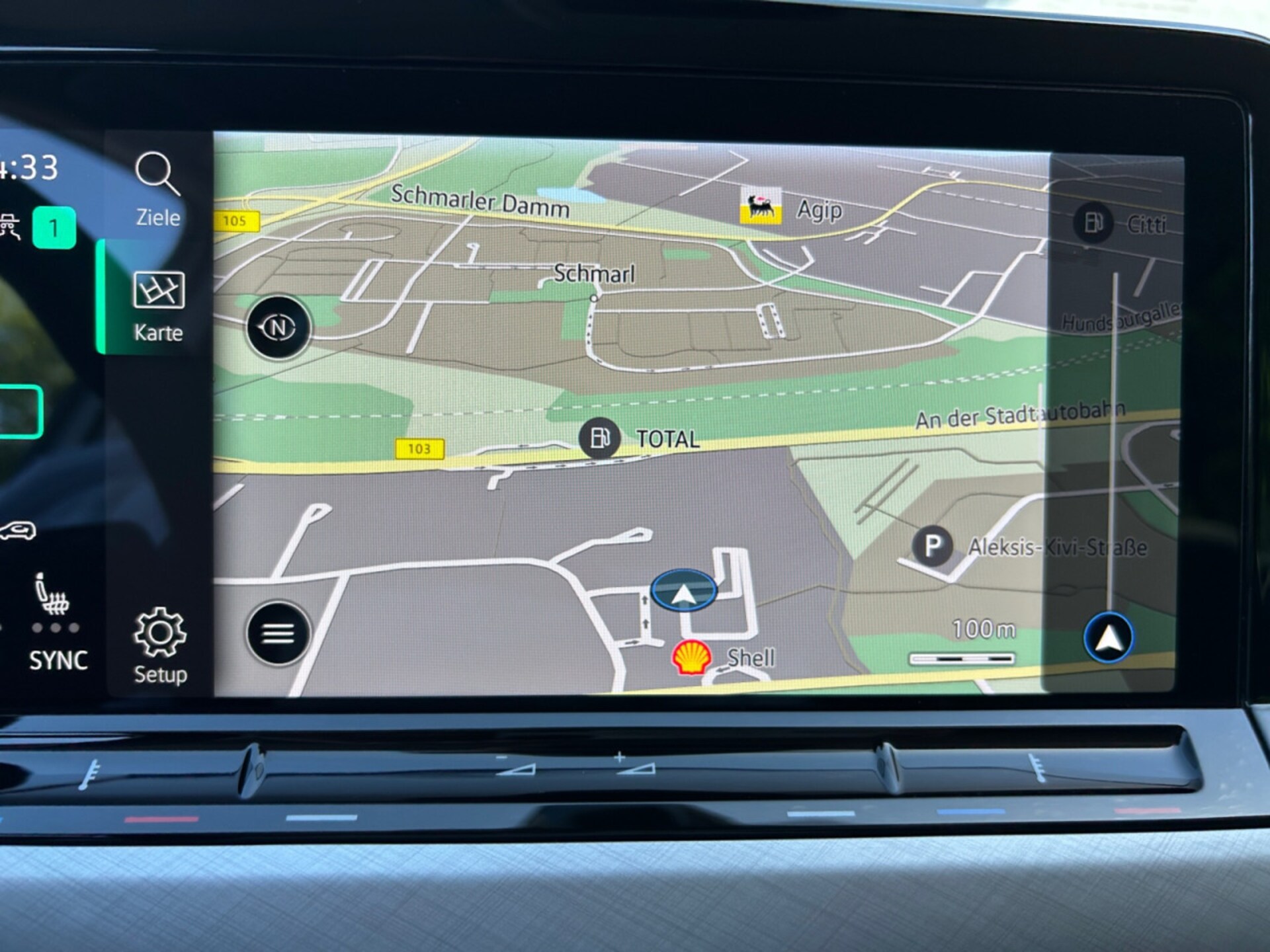 Volkswagen Golf Life