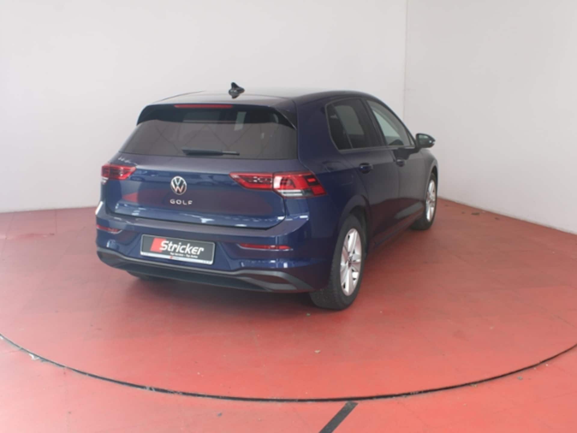 Volkswagen Golf Life