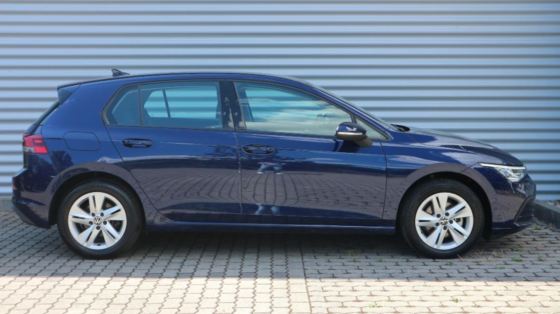 Volkswagen Golf Life