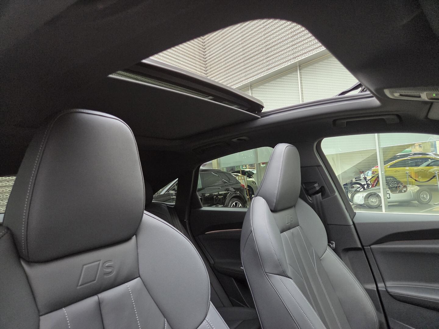 Image about Audi Q5 Sportback e-hybrid quattro S tronic