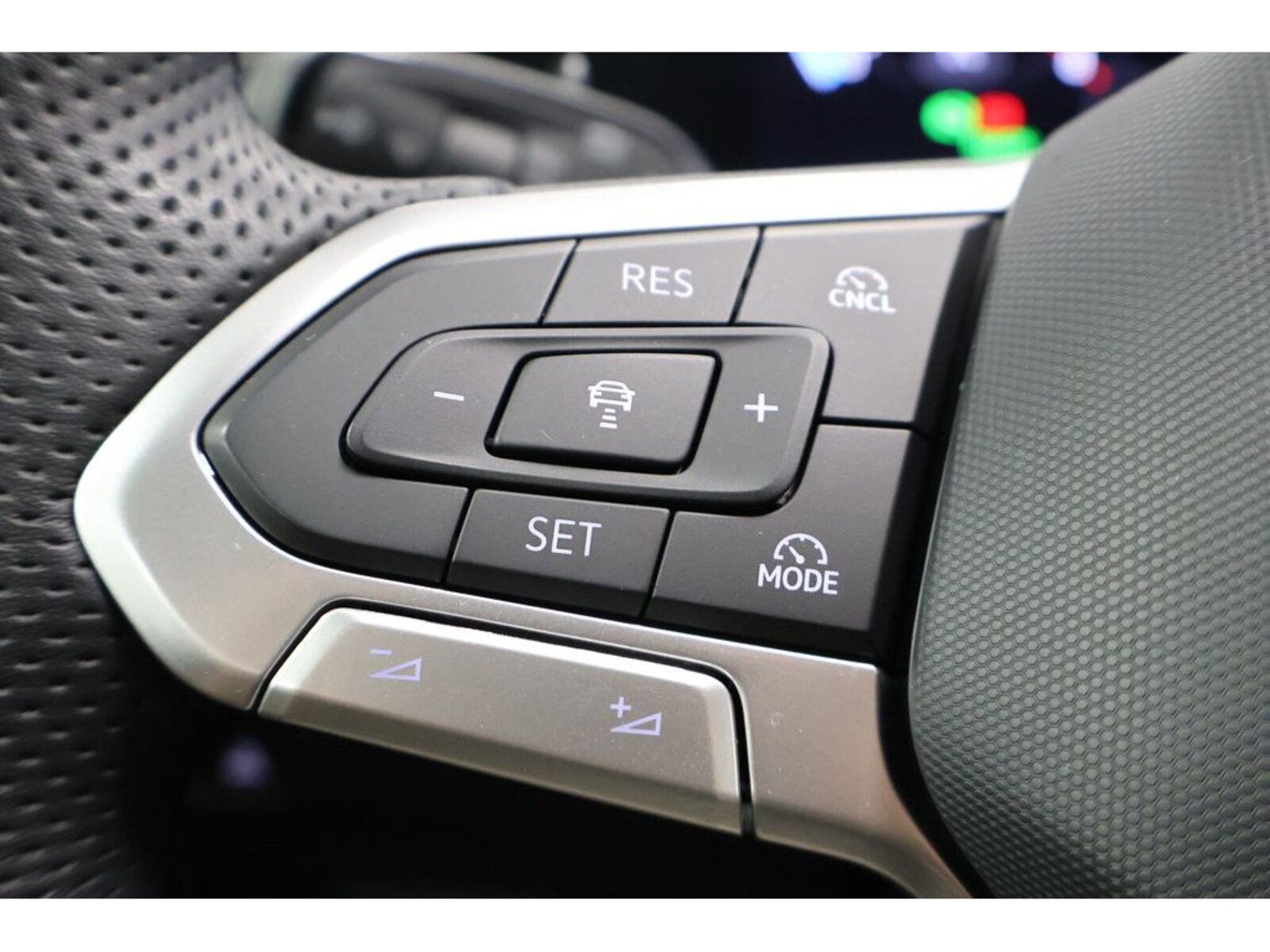 Volkswagen Tiguan – Bild 19
