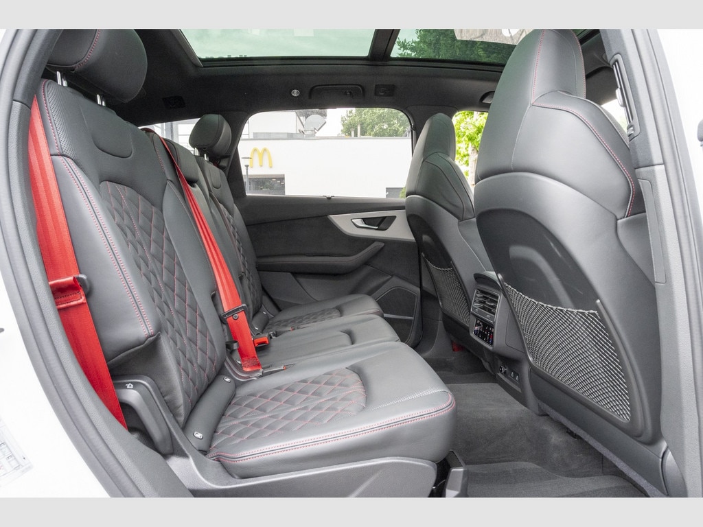Image about Audi SQ7 SUV TFSI quattro tiptronic