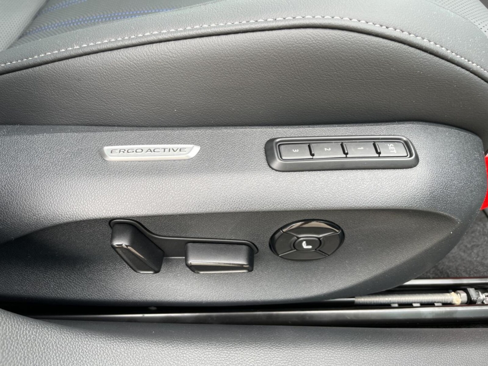 Volkswagen Passat – Bild 23