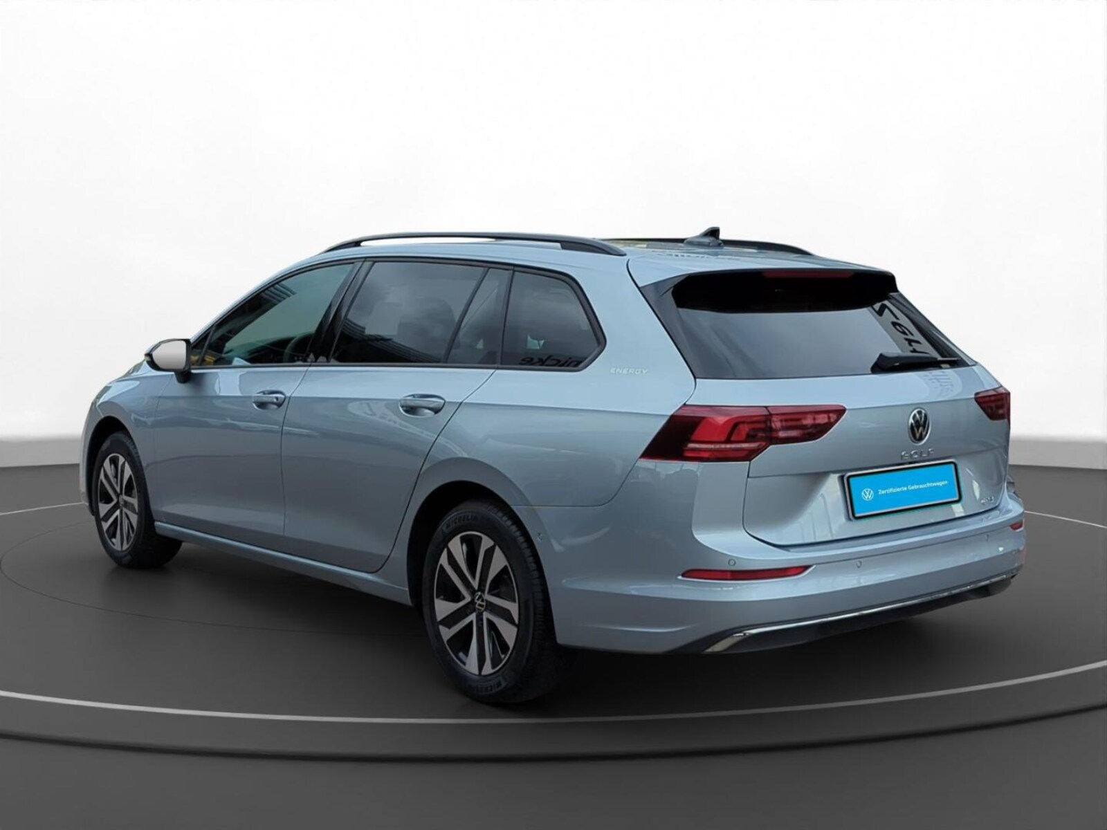 Volkswagen Golf Variant – Bild 2