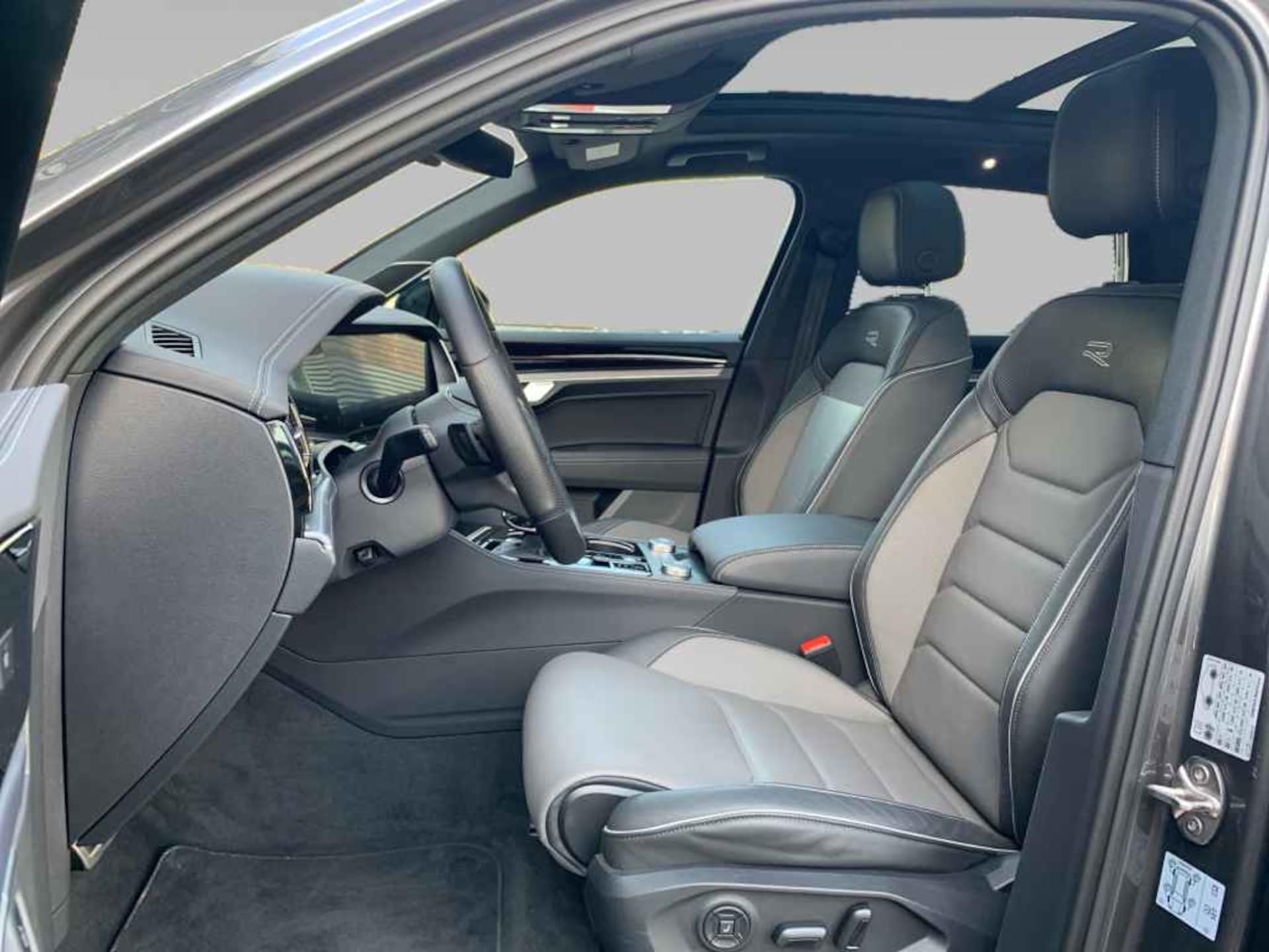 Volkswagen Touareg R-Line