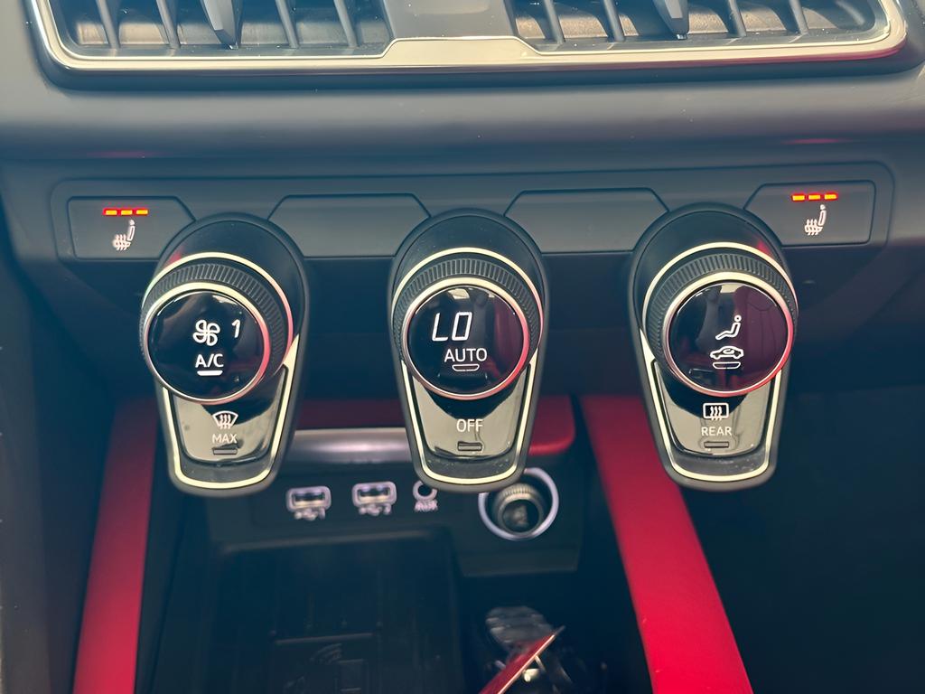 2022 Audi R8 Performance - Photo 20
