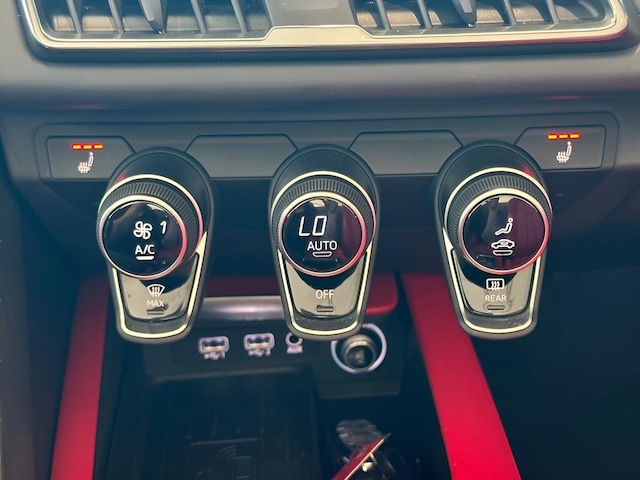 2022 Audi R8 Performance - Photo 20