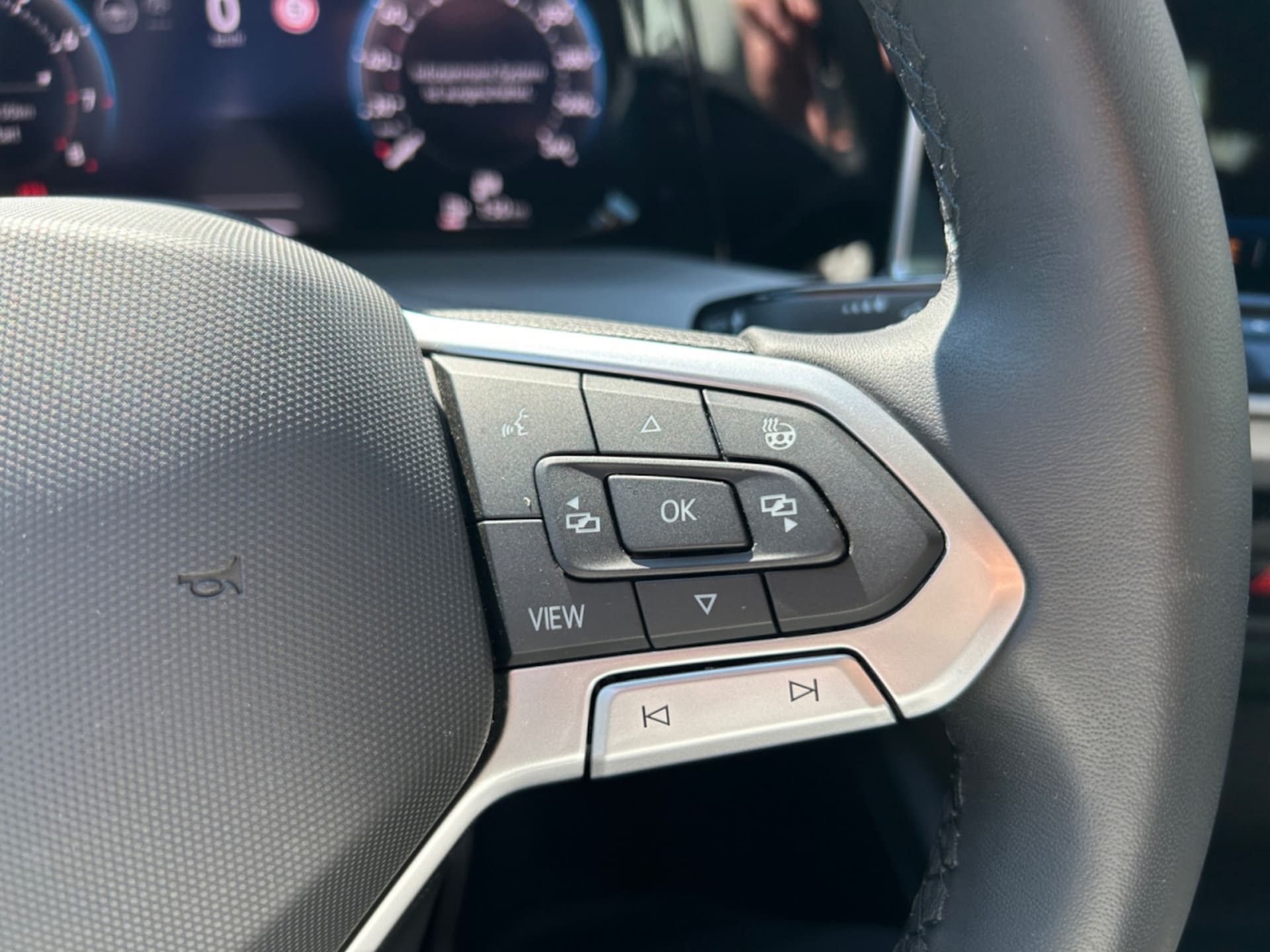Volkswagen Golf Life