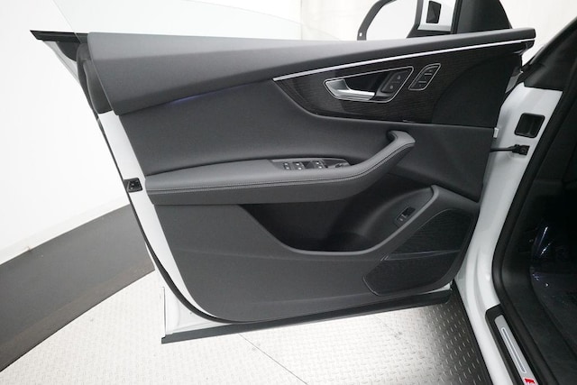 2027 Audi Q8 Premium Plus - Photo 28
