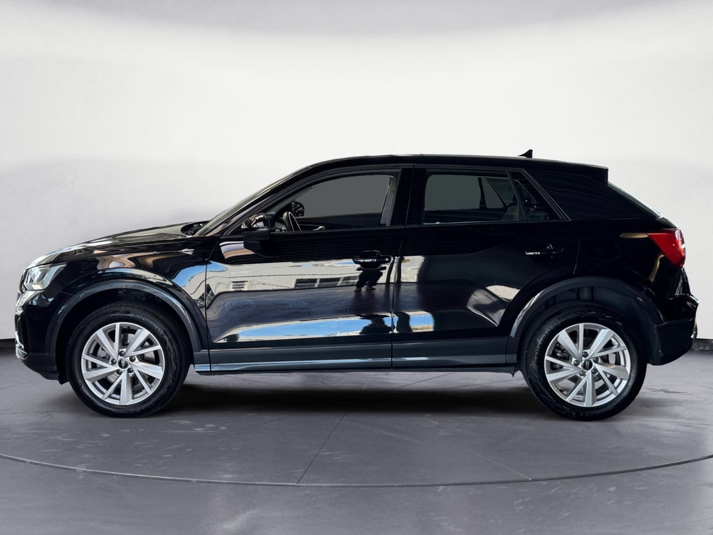 Bild über Audi Q2 advanced 40 TFSI quattro S tronic - für weitere Informationen kontaktieren Sie den Audi Partner