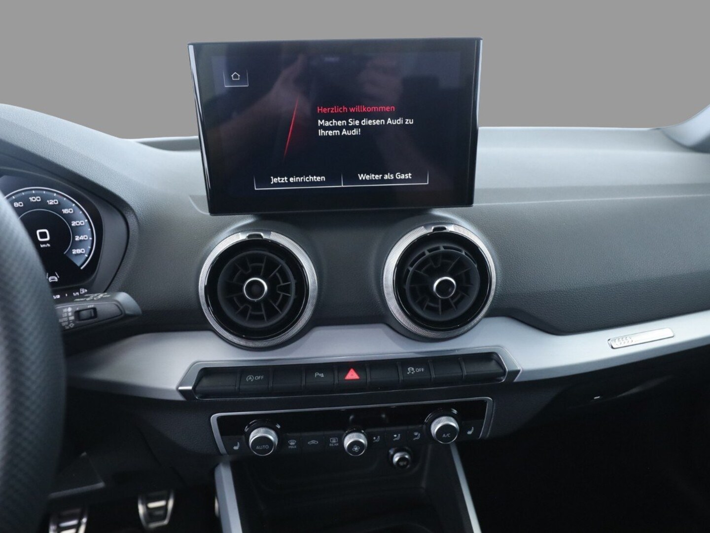 Bild über Audi Q2 S line 30 TDI Schaltgetriebe - für weitere Informationen kontaktieren Sie den Audi Partner