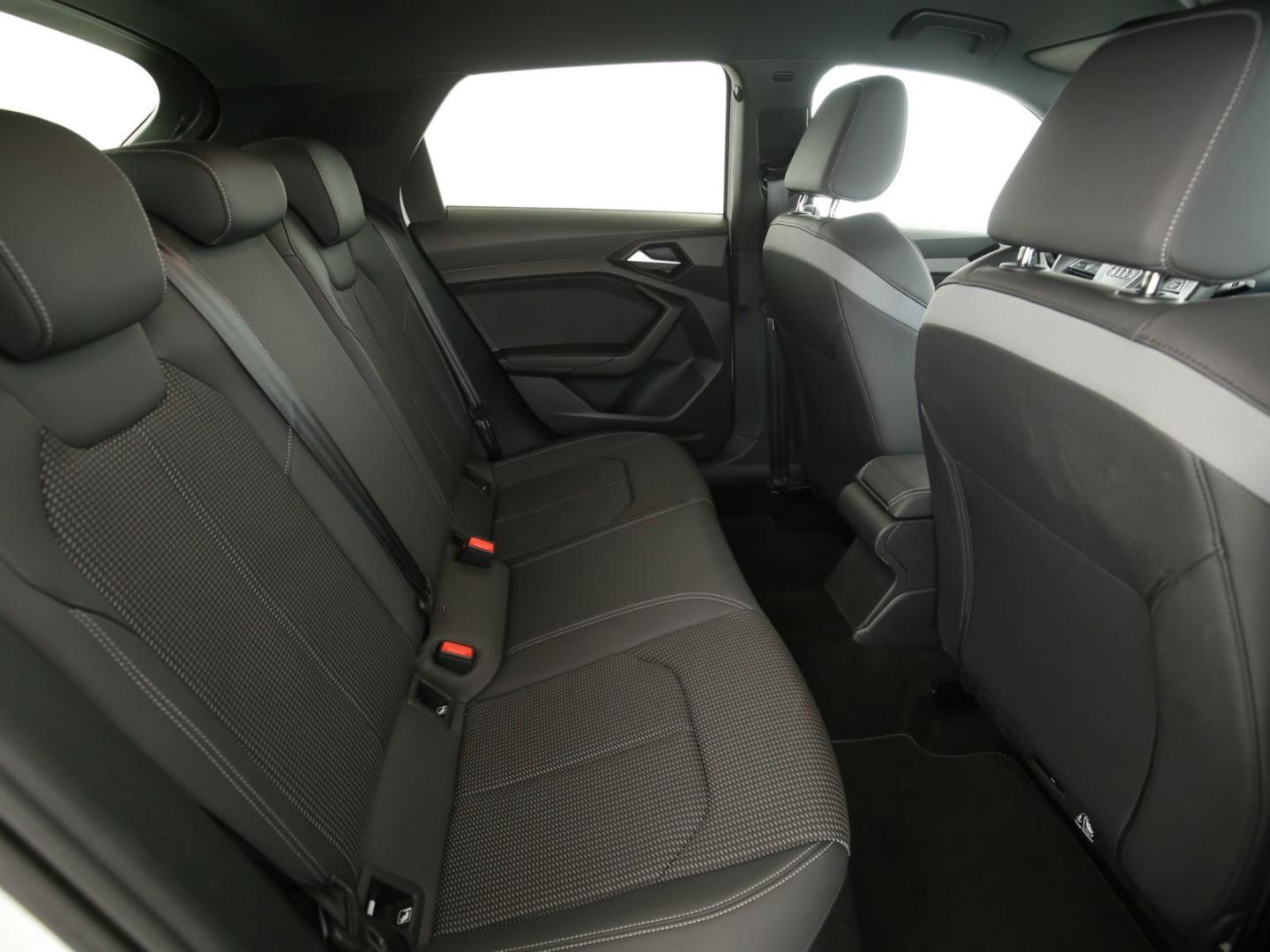 Image about Audi A1 Sportback S line 40 TFSI S tronic