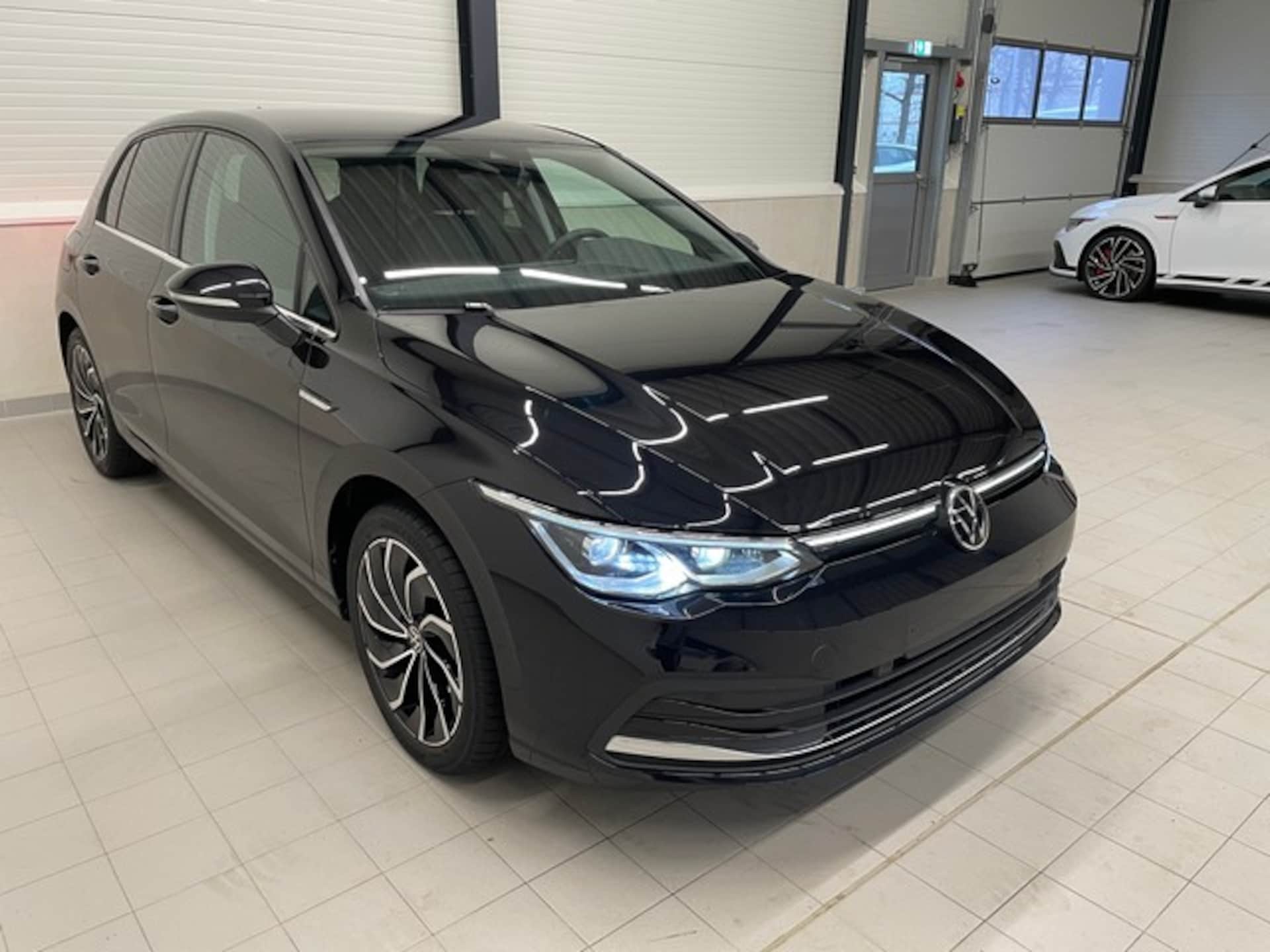 Volkswagen Golf Style