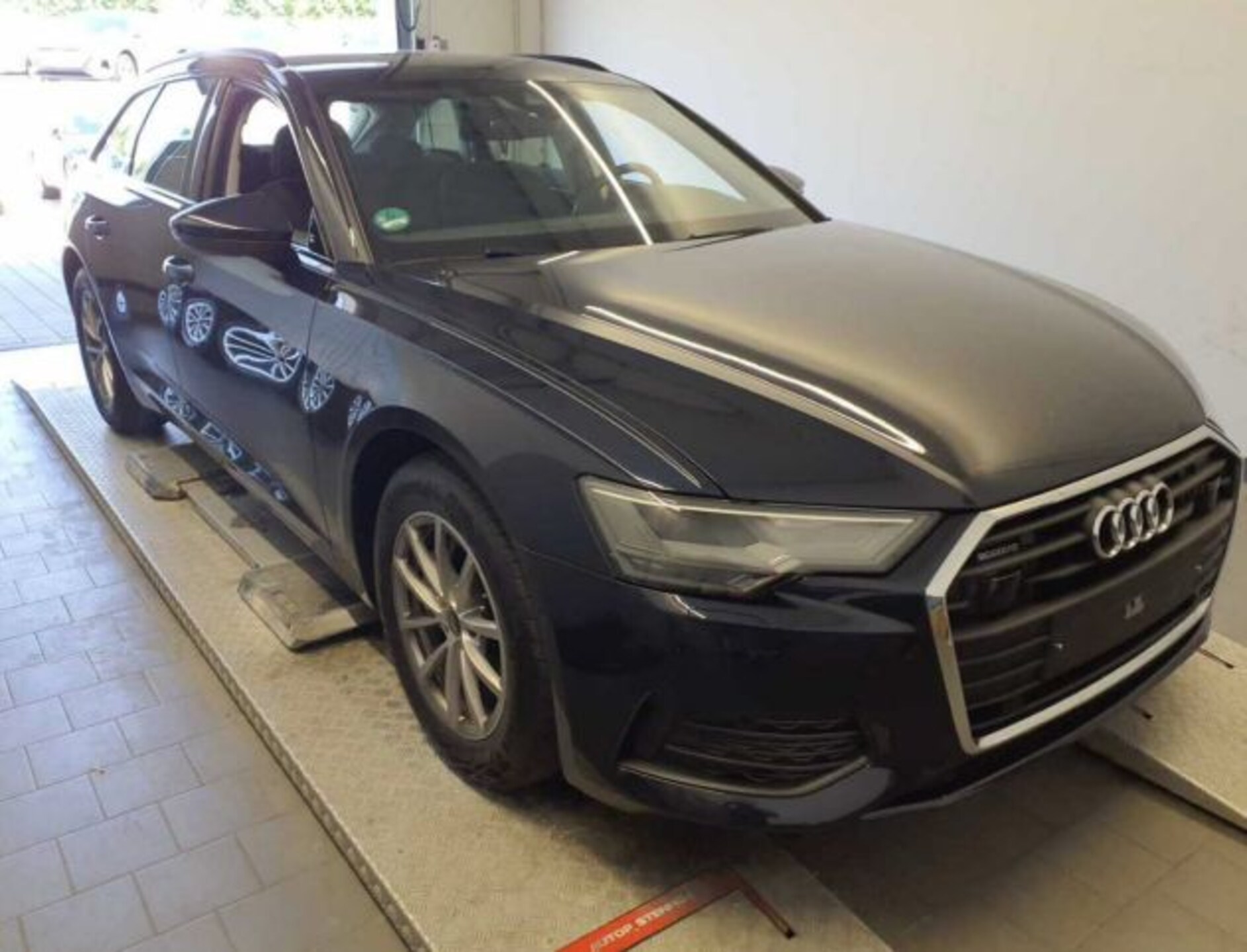 Audi A6 Avant
