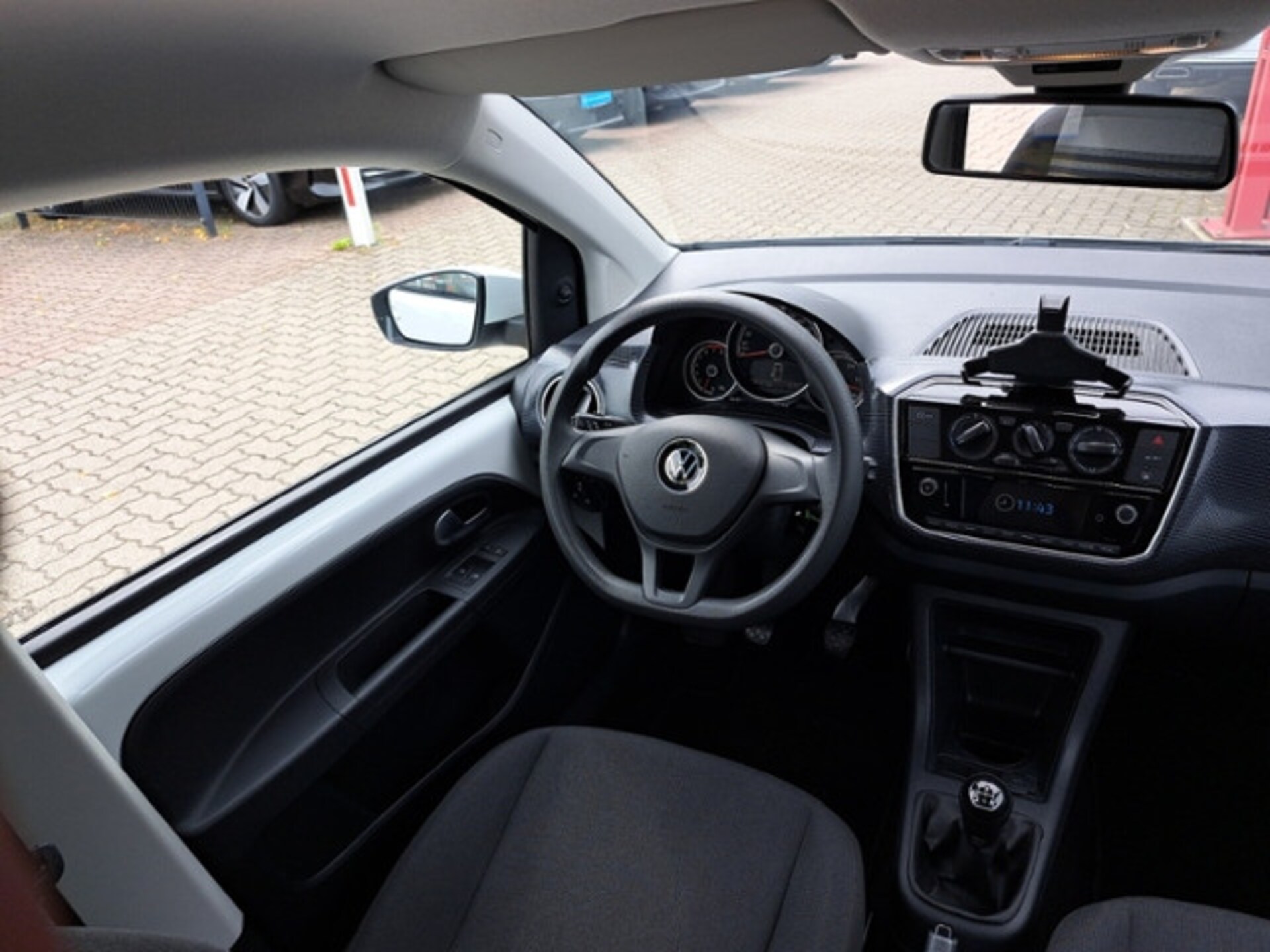 Volkswagen up!