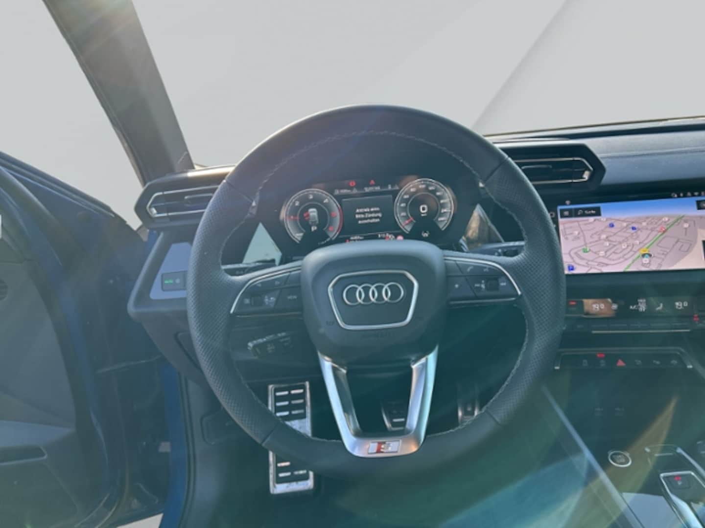 Bild über Audi A3 Sportback S line 35 TDI S tronic - für weitere Informationen kontaktieren Sie den Audi Partner