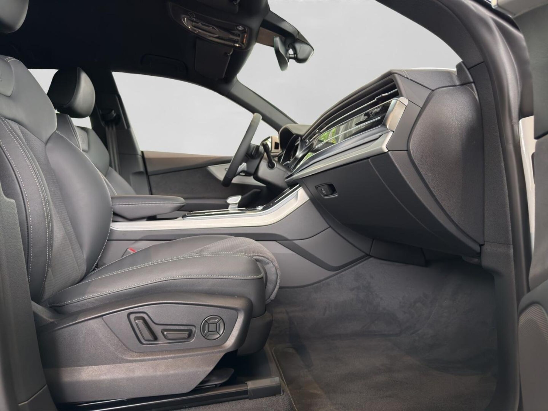 Audi Q8 SUV