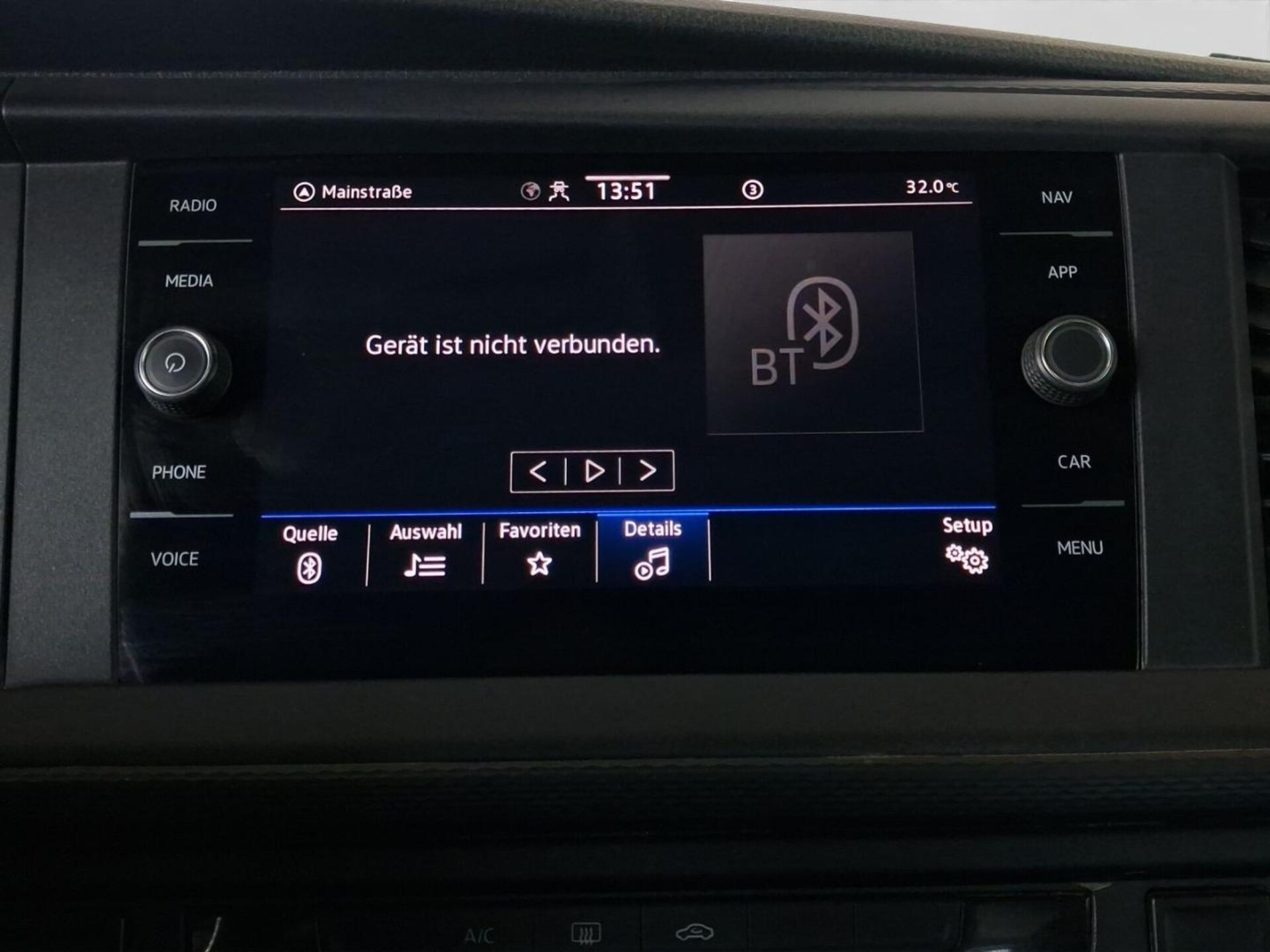 Volkswagen T6.1 Transporter Kombi langer Radstand