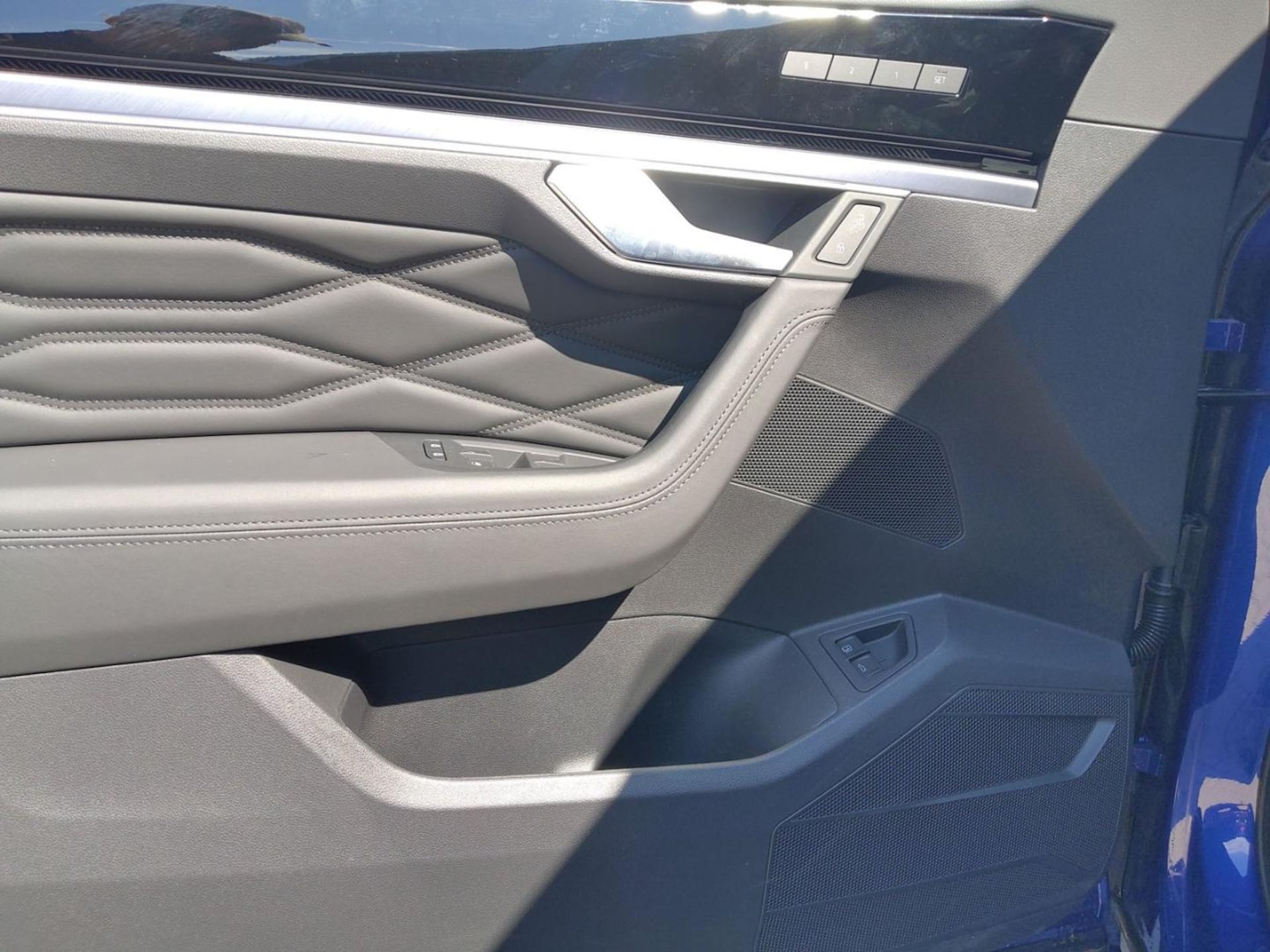 Volkswagen Touareg R