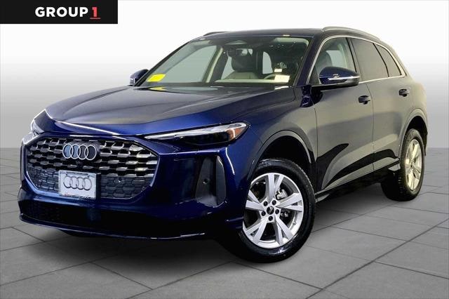 2025 Audi New Q5 Premium's photo