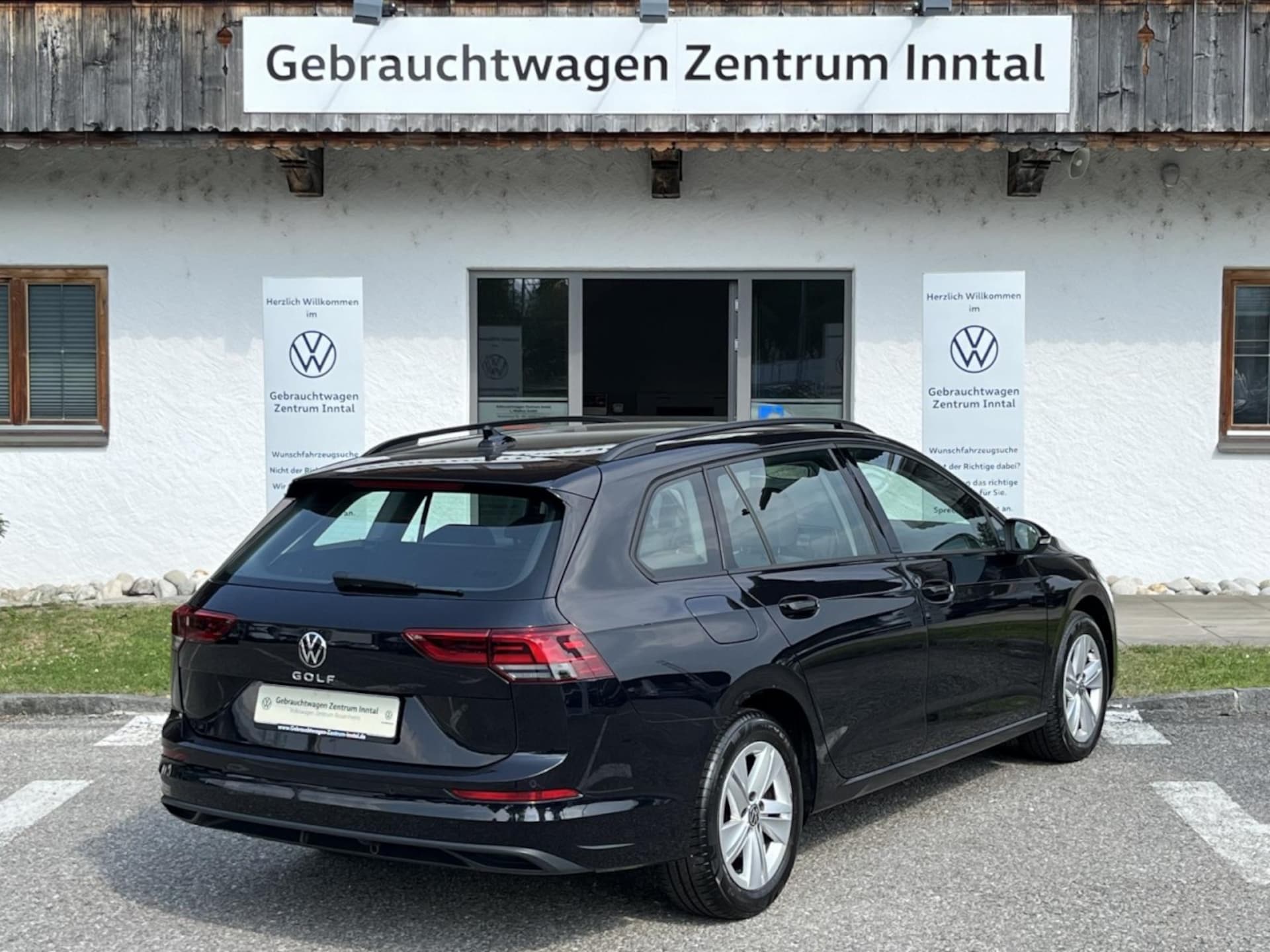 Volkswagen Golf Variant Life