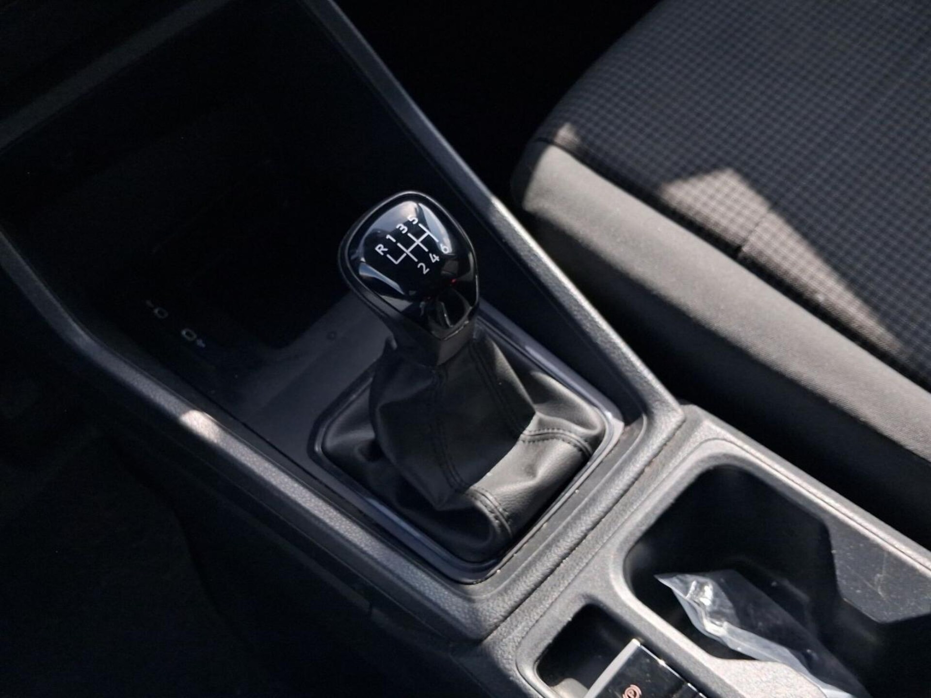 Volkswagen Caddy Maxi Basis-Modell